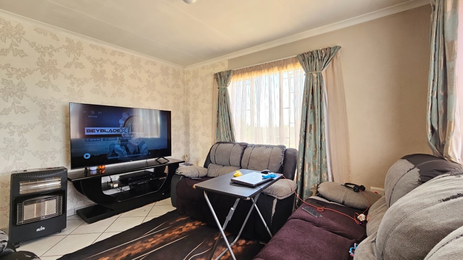 3 Bedroom Property for Sale in Sasolburg Rural Free State
